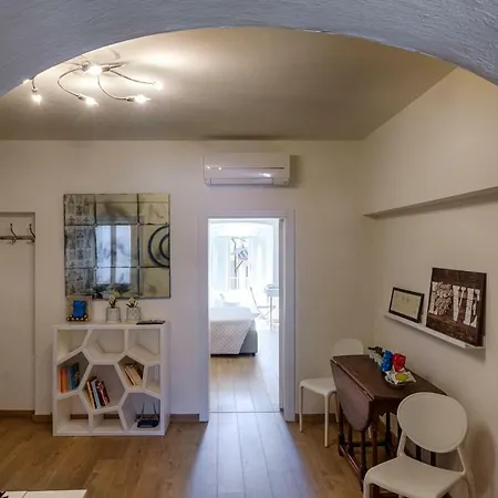 アパート Le Dimore Di Casa Mattei N 10 プラート